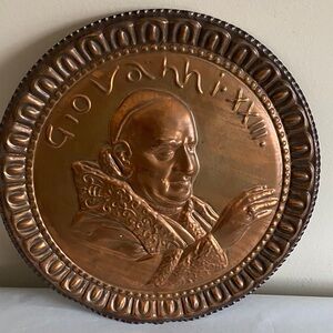 Copper Wall Plaque with Giovanni XXIII Design Pope John 11-1/2” decorative tin